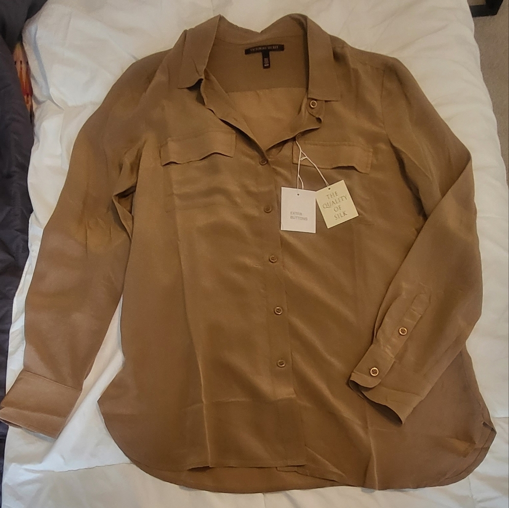 Victoria's Secret size M silk top